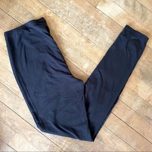 Splendid Black Essential Leggings Medium